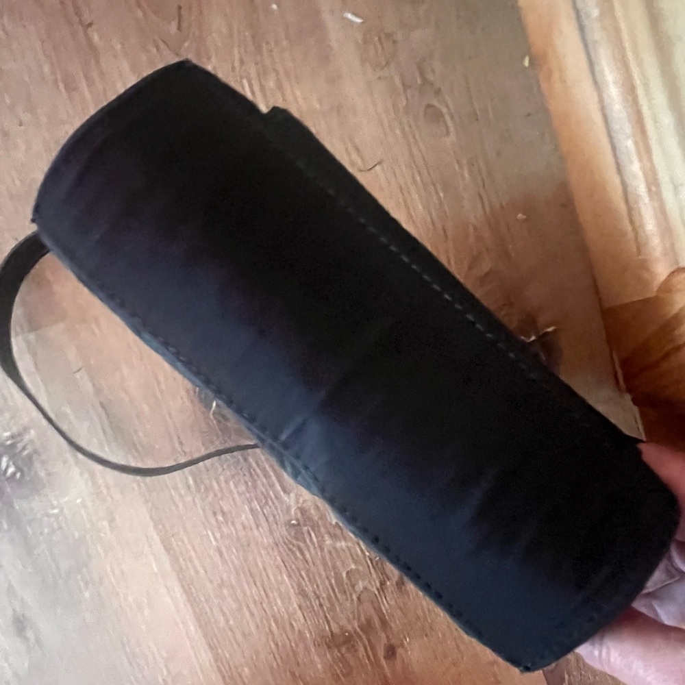 Brighton Black -  Croc Leather Flap Crossbody Bag - w/Dust Cover - Picture 11 of 15